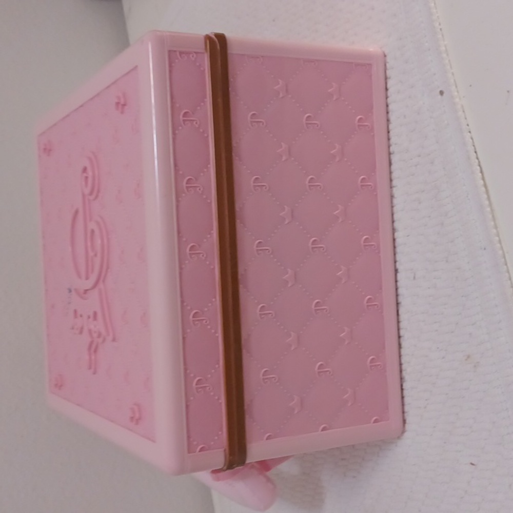 Disney Princess Travel Make up Case / Vanity - Picture 9 of 13